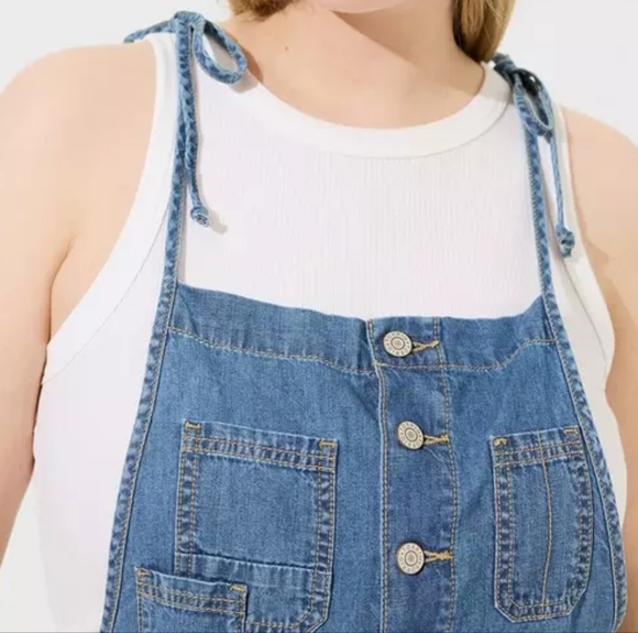 Torrid 5 Inch Lightweight Denim Shortall - Picture 3 of 11